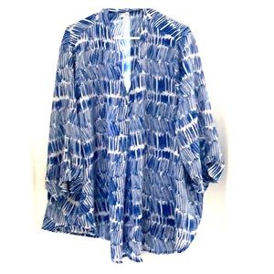 Blue pattern summer top size 3x